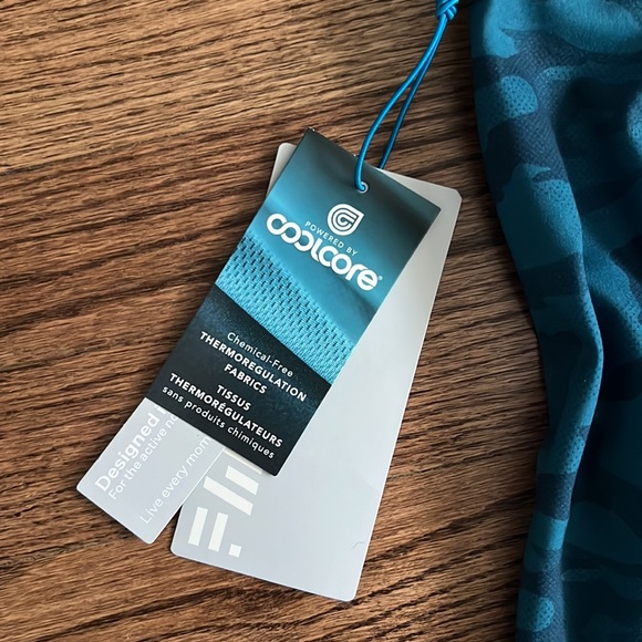 NWT FWD (Forward with Design) Women’s 7/8 Legging - Light Speed - size 2X - Picture 3 of 4